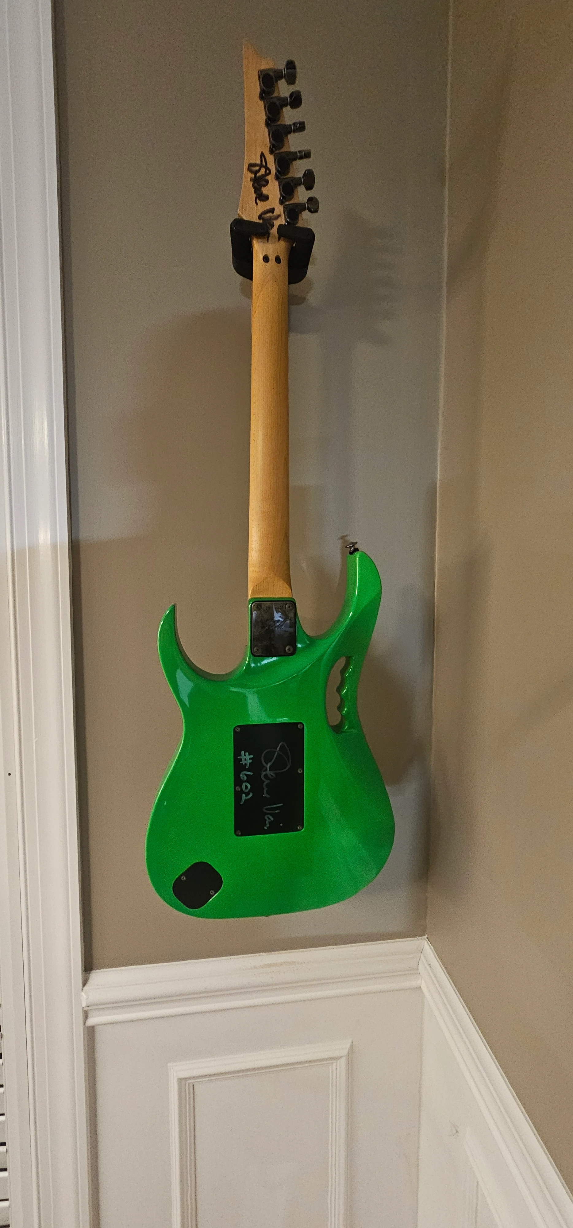 Green Jem #602 — archive photograph 3