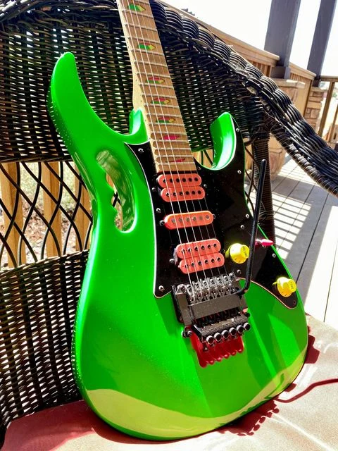 Green Jem #61 — archive photograph 3