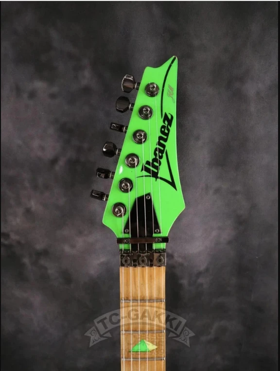 Green Jem #623 — archive photograph 4