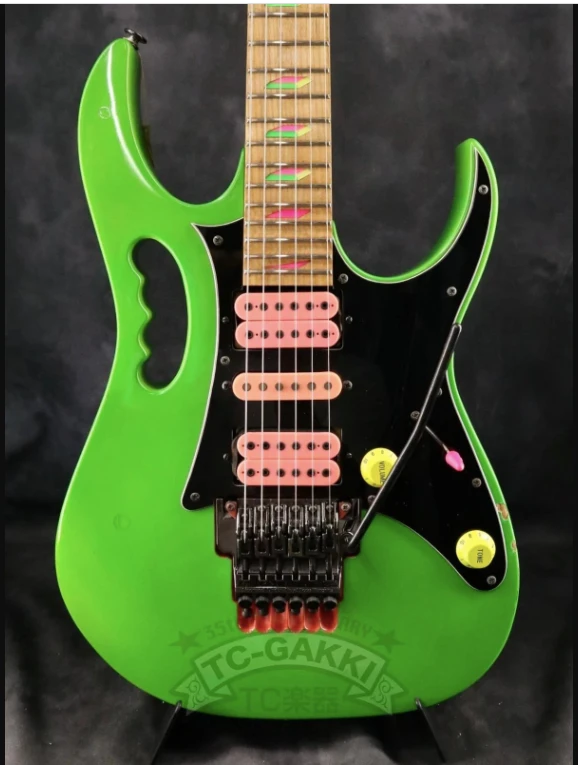Green Jem #623 — archive photograph 7