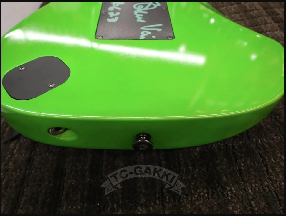 Green Jem #623 — archive photograph 14