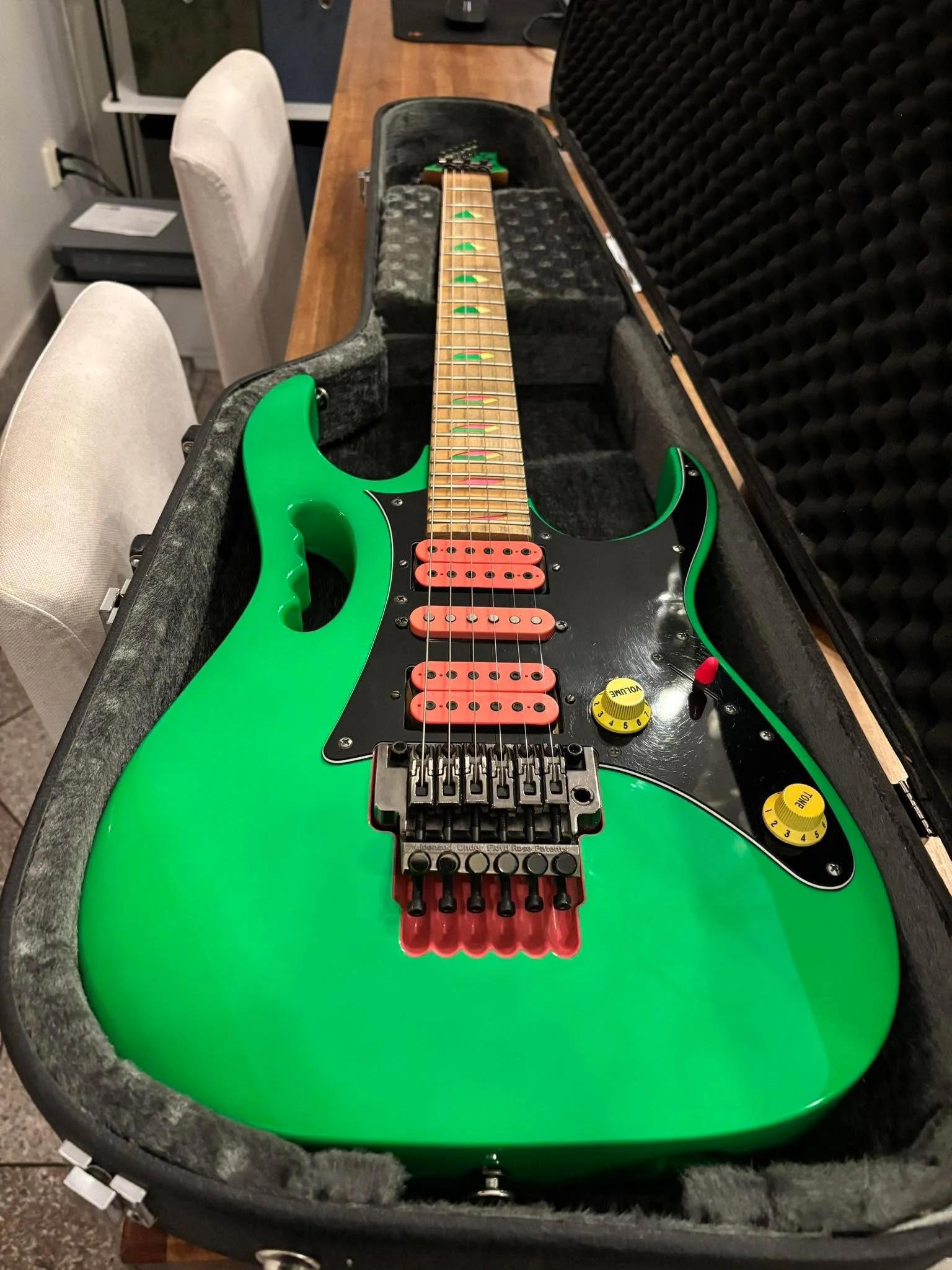 Green Jem #656 — archive photograph 2