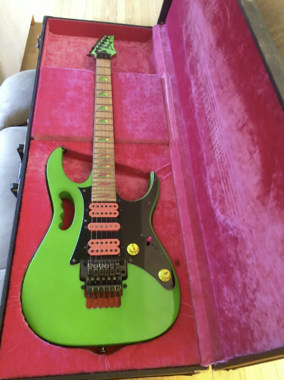 Green Jem #66 — archive photograph 1
