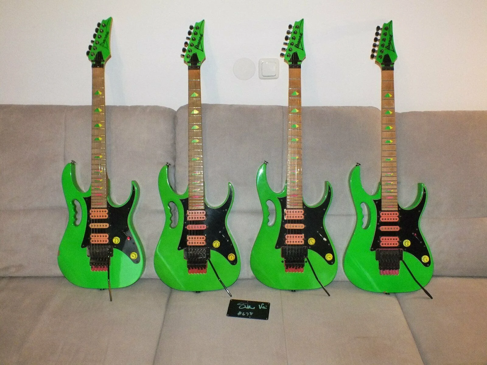 Green Jem #678 — archive photograph 1