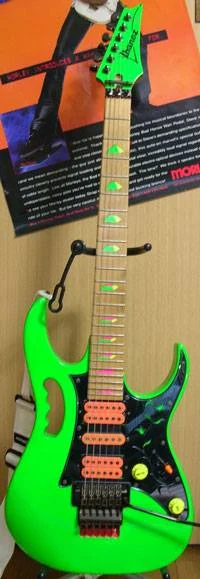 Green Jem #705 — archive photograph 4