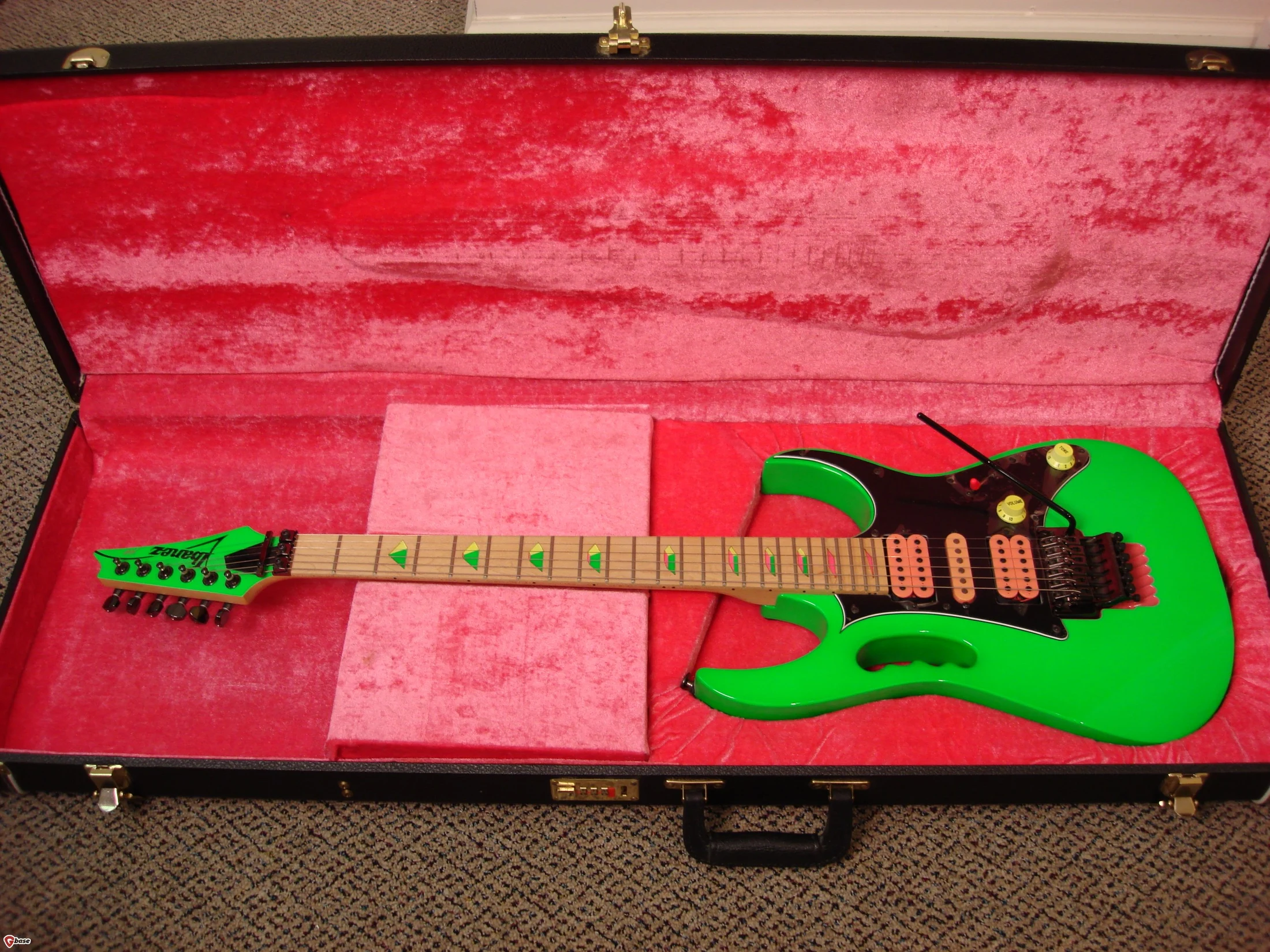 Green Jem #706 — archive photograph 1