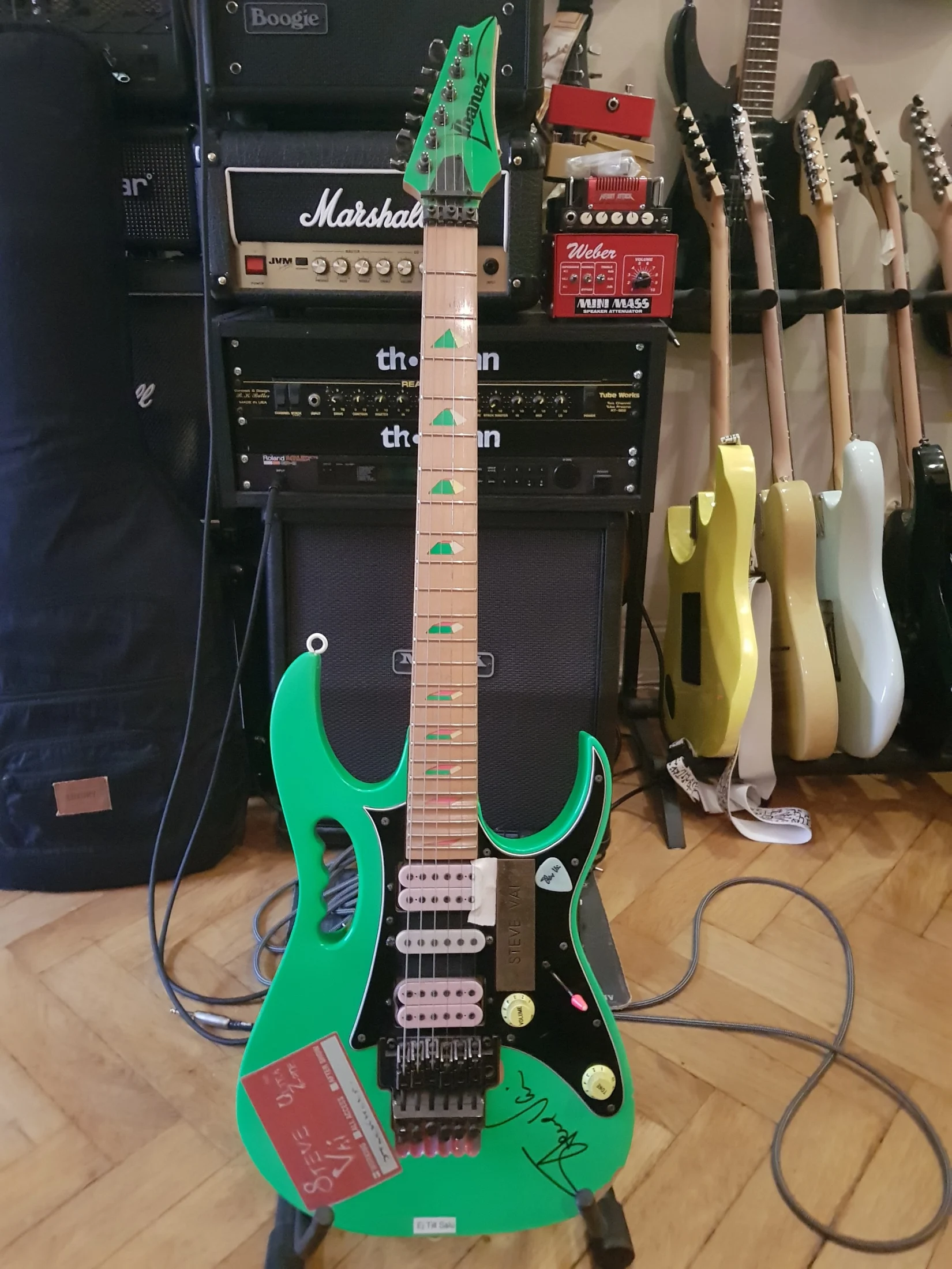 Green Jem #725 — archive photograph 2