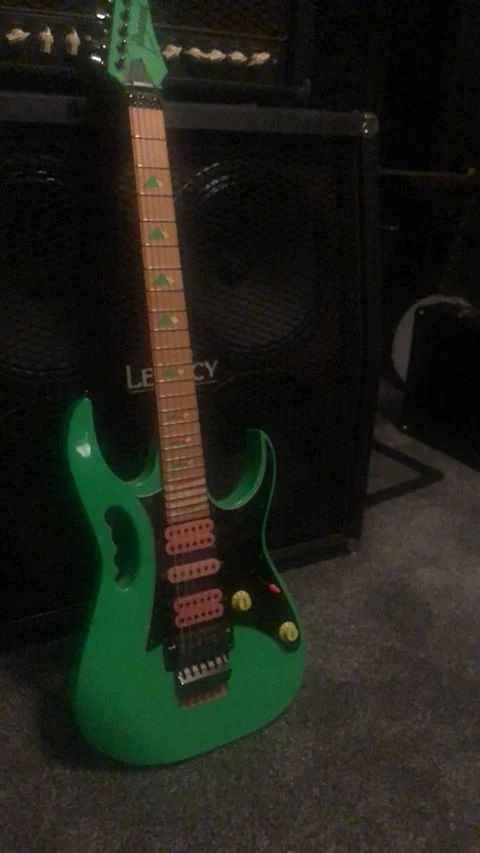 Green Jem #767 — archive photograph 3