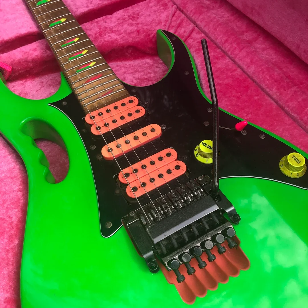 Green Jem #769 — archive photograph 3