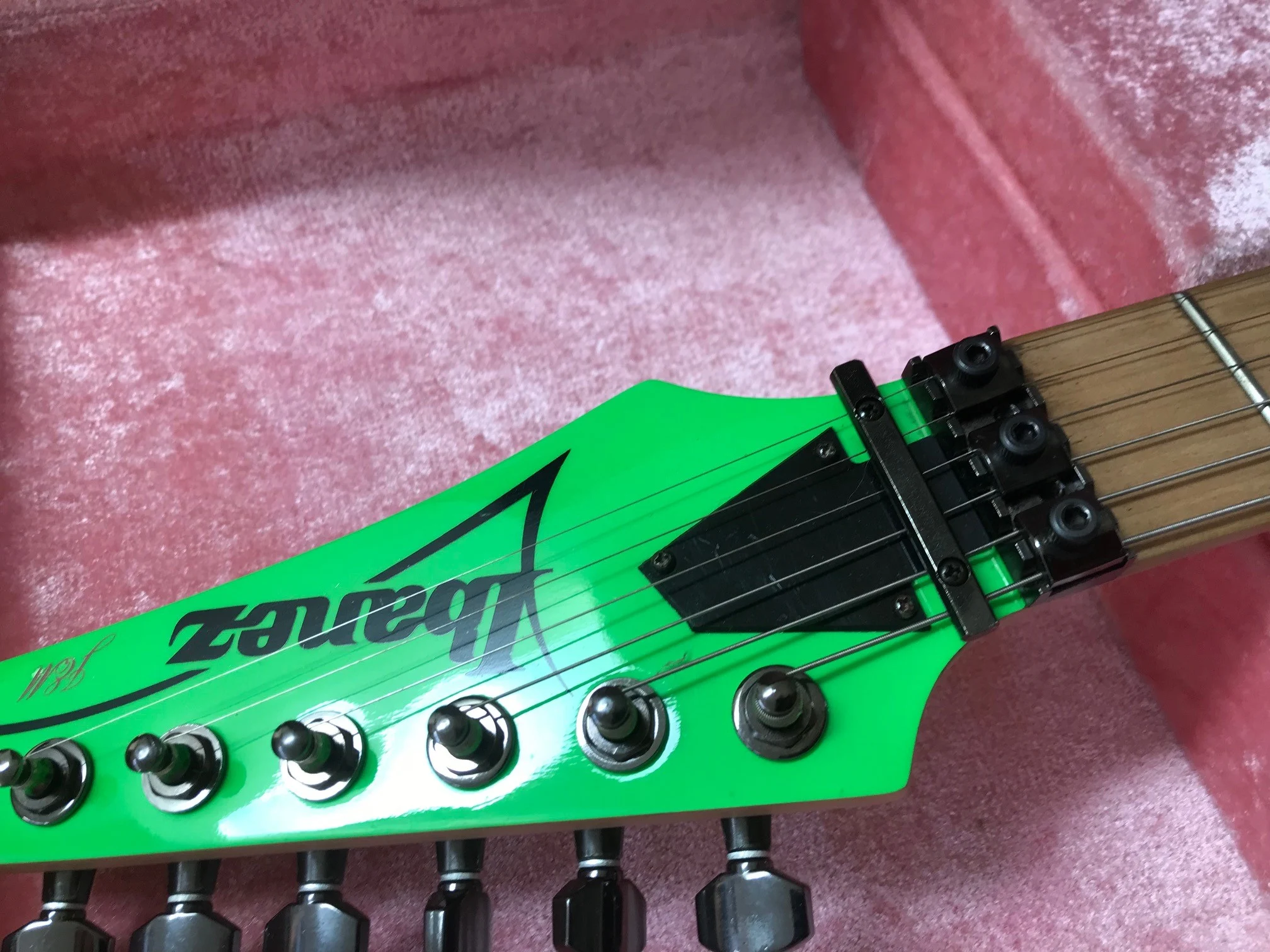 Green Jem #771 — archive photograph 14