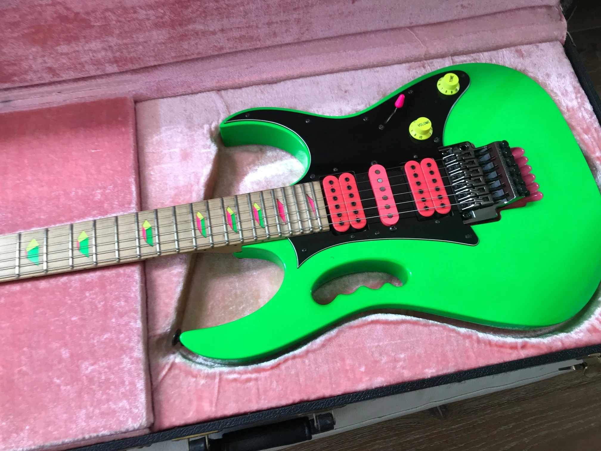 Green Jem #771 — archive photograph 15